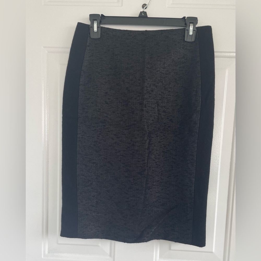 Virgin Wool La Perla Authentic Textured Pencil Skirt Size 42 Made in Italy
